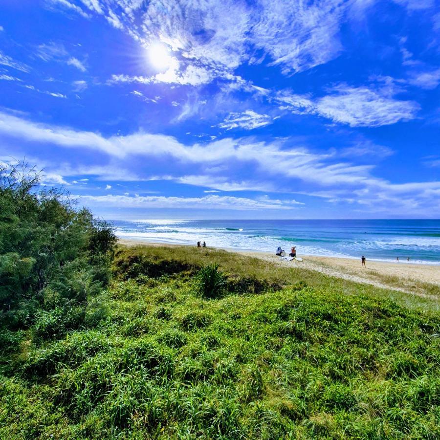 Serene Beachside Apartment Marcoola Bagian luar foto